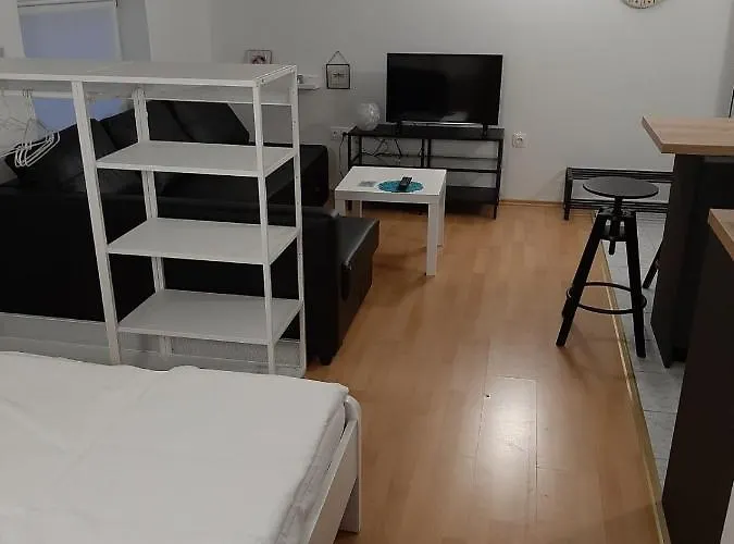 Tanja *